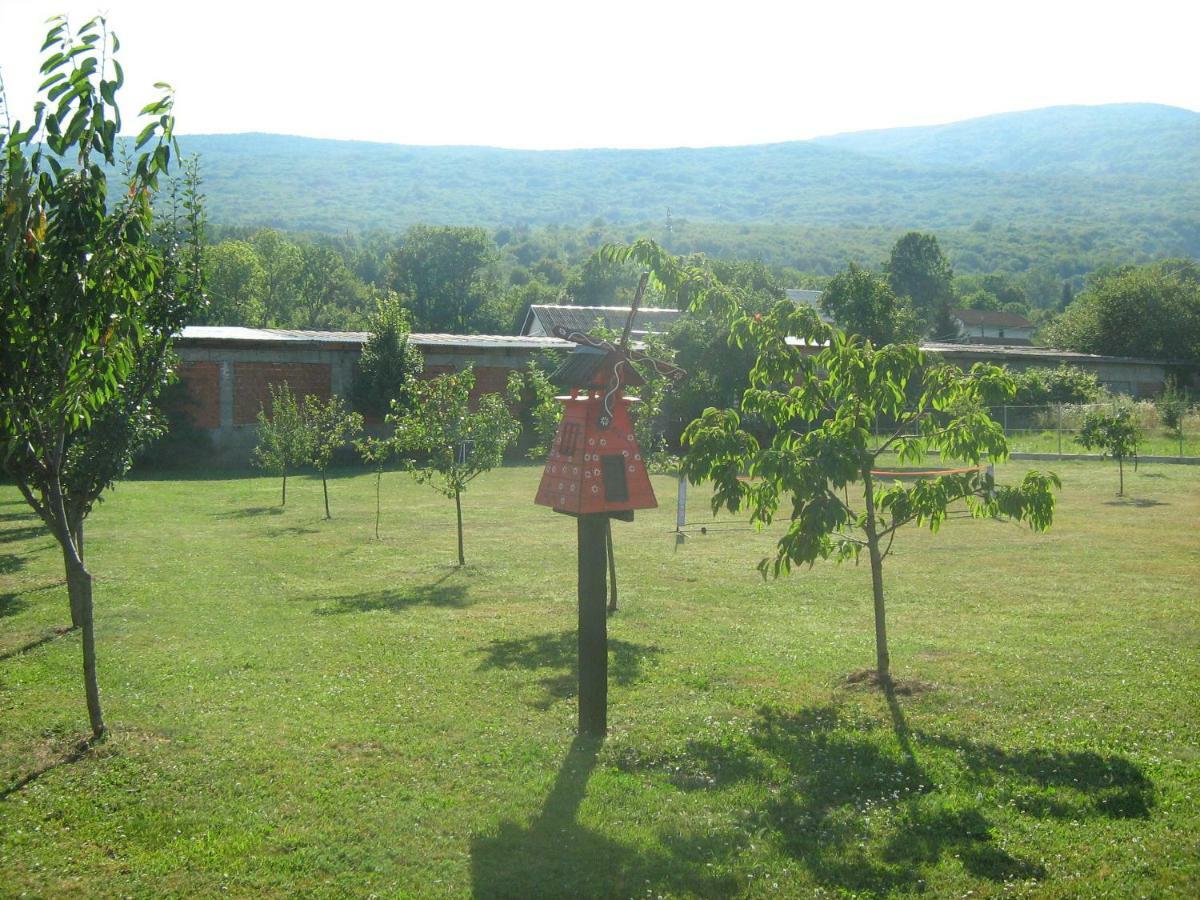 Guesthouse Mario Korenica Exterior foto